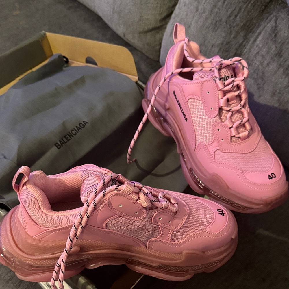 Balenciaga Triple S Sneakers - Pink - Picture 3 of 4